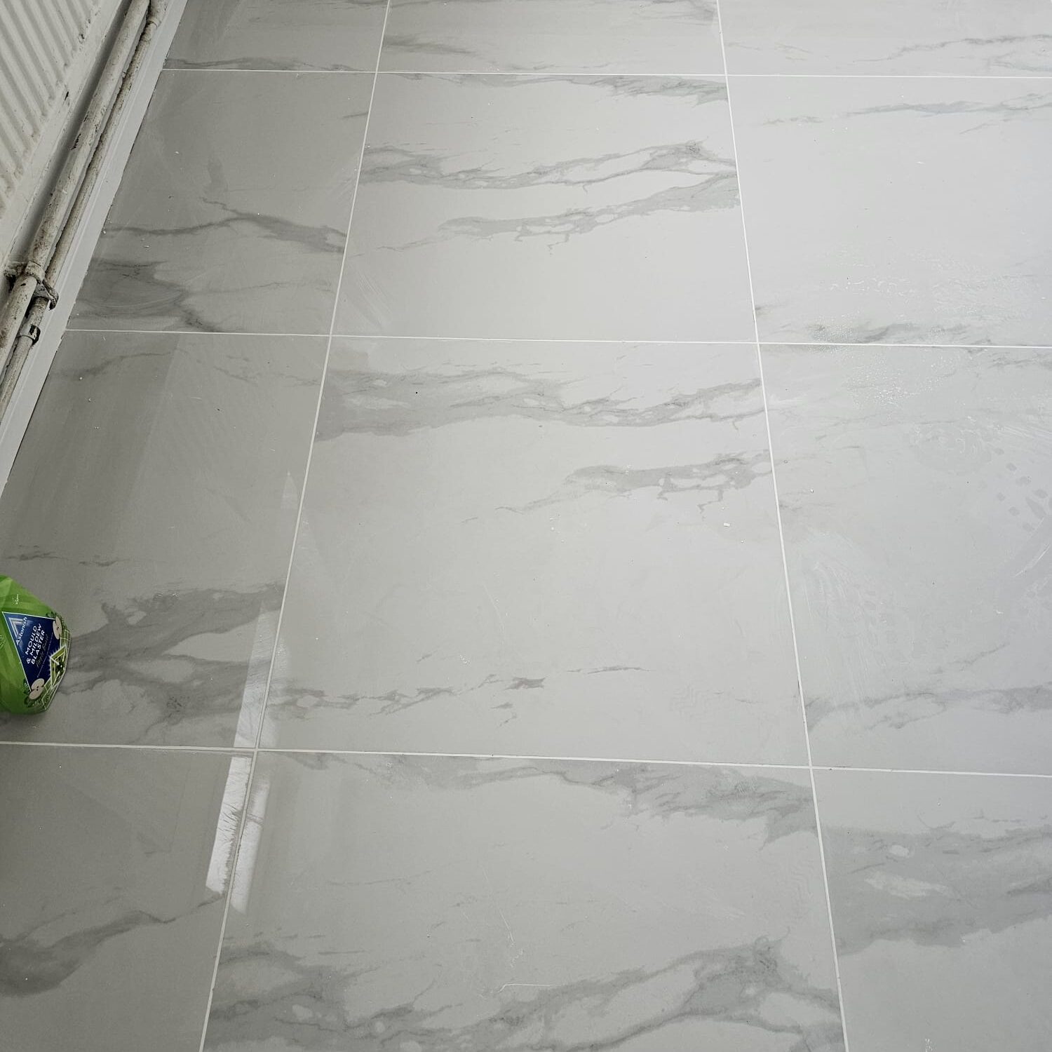 Floor tiles